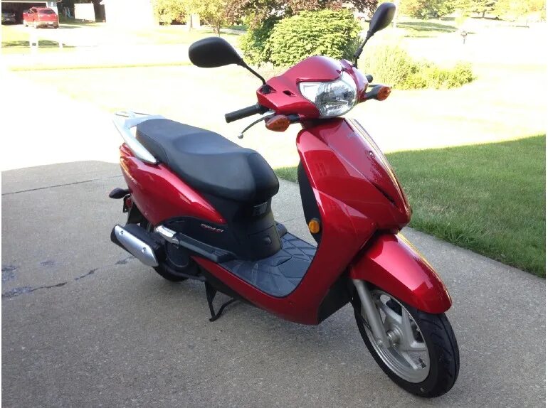 Honda cross cub 110. Хонда 110 кубов. Honda dio 49 кубов. Хонда 110 кубов. Хонда 110 кубов.