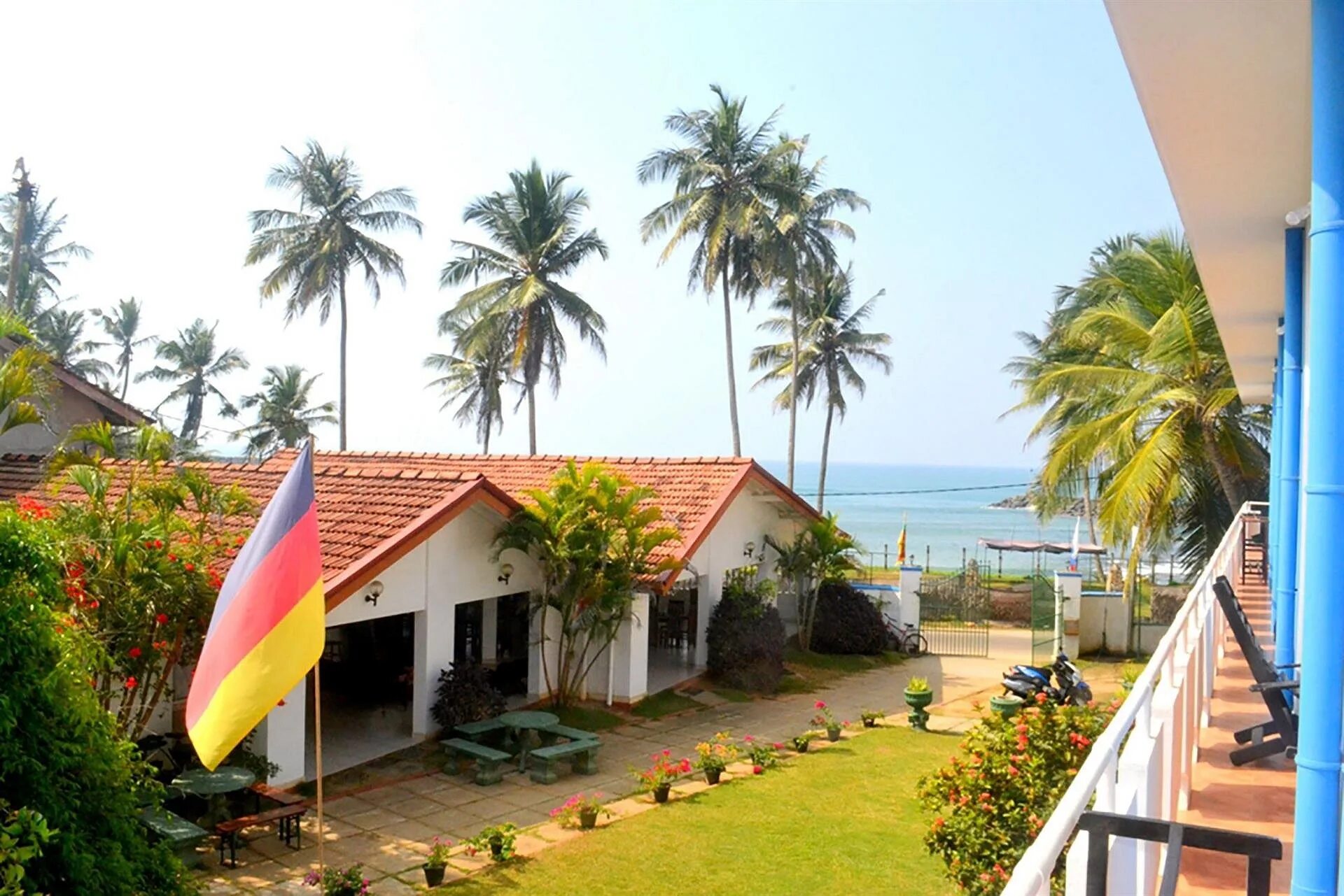 Лучшие отели хиккадува шри. Shanthi beach resort шри ланка. амбалангода шри ланка. shanthi beach resort унаватуна. шри ланка отели 2**.