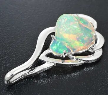 Серебряный опал
