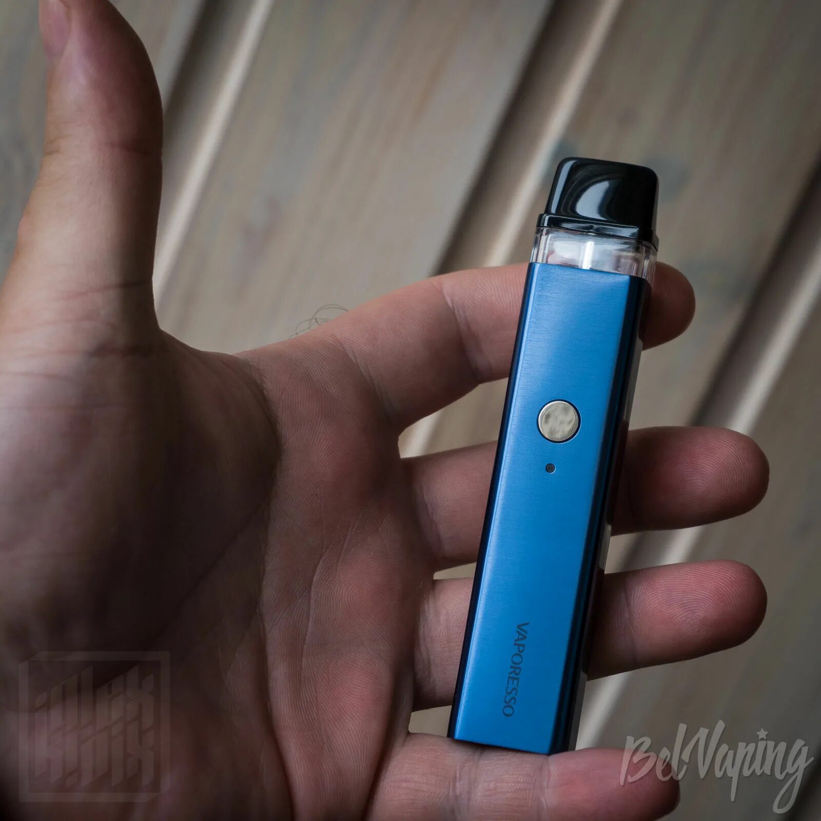 Vaporesso Xros в руке. Vaporesso Xros синий. Vaporesso Xros 2 в руке. Вапорессо Хрос мини 2. Икс рос розовый