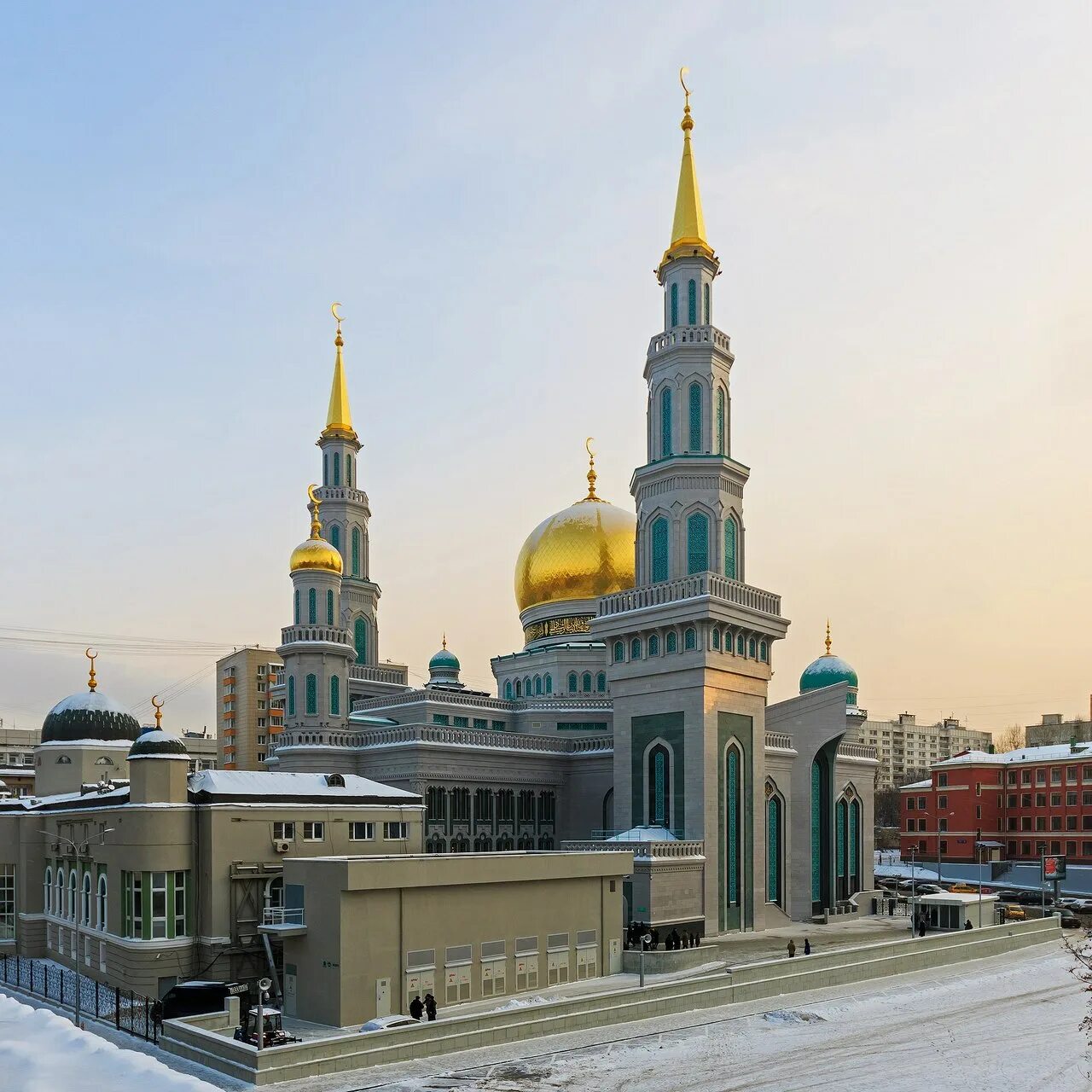 Мечети москвы фото. Моковская Соборная мечеть. Главная Соборная мечеть Москвы.