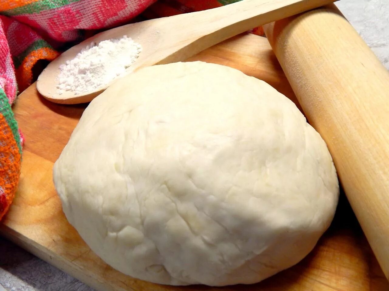 Курник тесто. Тесто. тесто для курника. тесто для курника на сметане. вкусное тесто для курников.