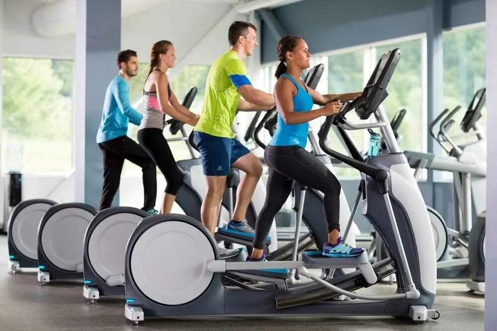 Кардио ниин. Precor gym. precor гантели. занятия на тренажерах. занятия на кардиотренажерах.