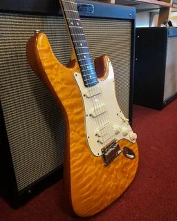 Fender custom
