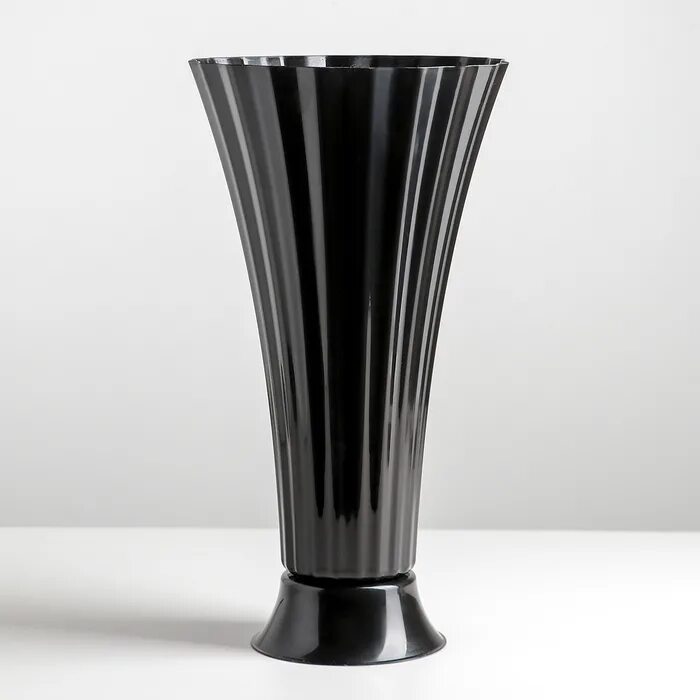 Ваза под срезку d12,9;h21,7cм м7552 черный. Стол с вазой цветов. Ваза egermann 26 см, bohemia. Старославянская ваза. Вазы украинские.