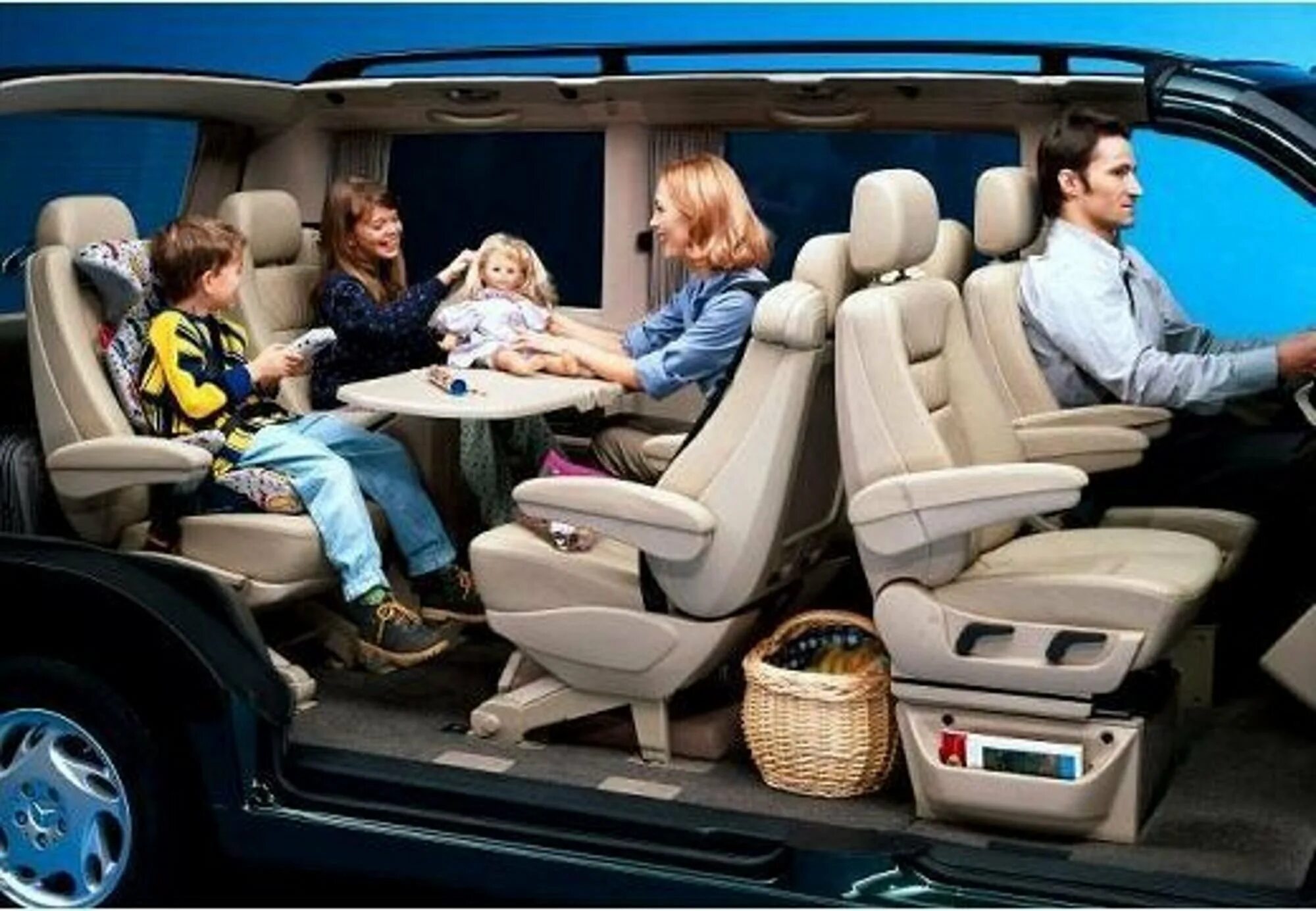 Mercedes-Benz Vito w638 Family салон. «Mercedes Benz Vito» 7 мест.. Минивэн Мерседес Вито салон. Микроавтобус Мерседес Вито салон.