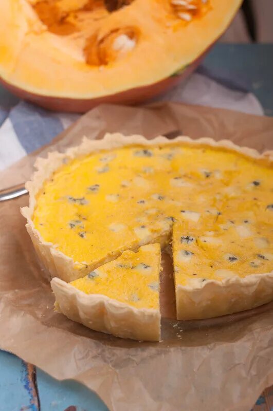 Рецепты тыквы сыром. Рецепты тыквы сыром. Помидор тыква. Тыква с сыром запеченная в духовке. Драники из тыквы с сыром.