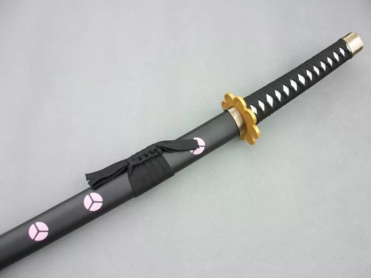 Каджитский стиль кинжал. Kirigakure sword technique: rattle. Sword style. Ассасин с мечом. Гутен таг оружие средневековое.