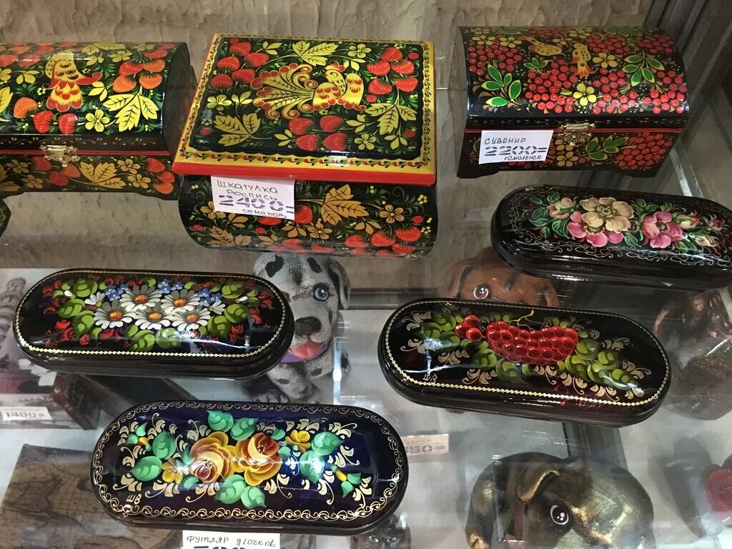 Сувениры из смоленска. Что привезти из смоленска в подарок. Сувениры нашего города. Сувениры из вязьмы. Сувениры.