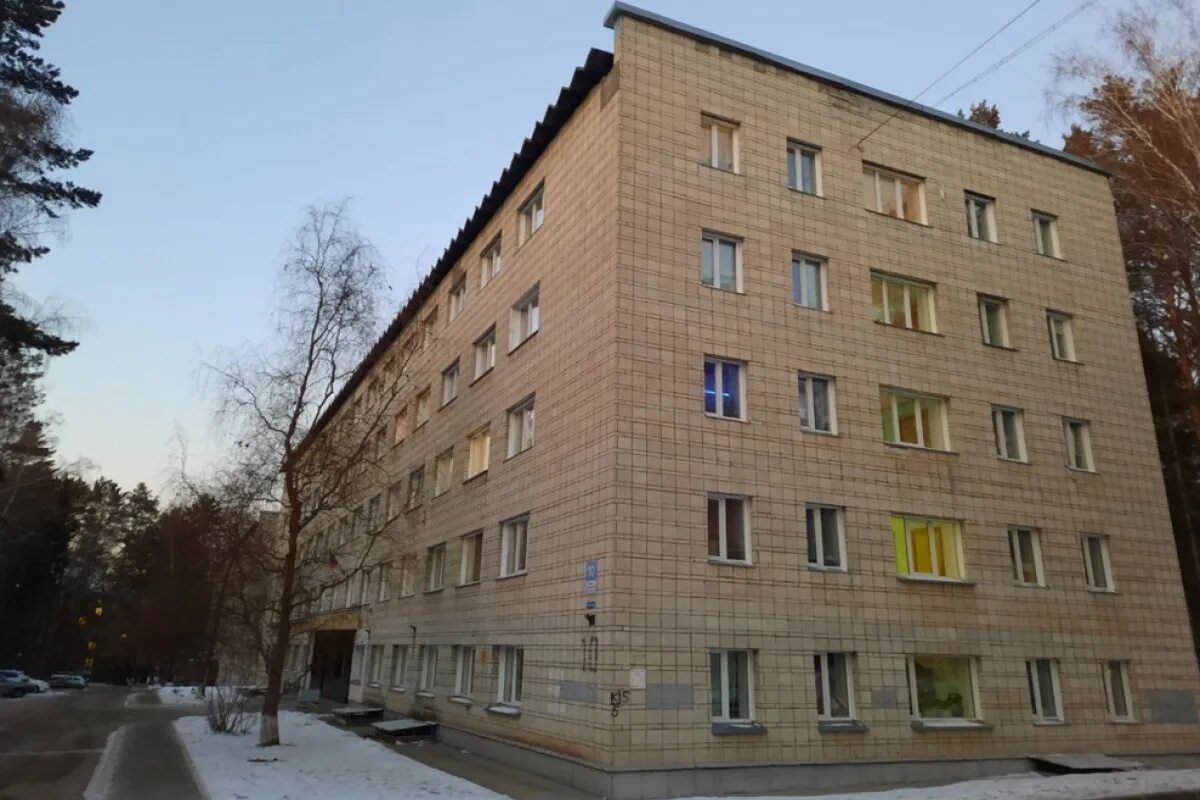 Новосибирский государственный университет академгородок общежитие. Нгу академгородок общежитие. Новосибирский медицинский университет общежитие. Общежитие 7 нгту новосибирск. Общежитие 5 нгту новосибирск.