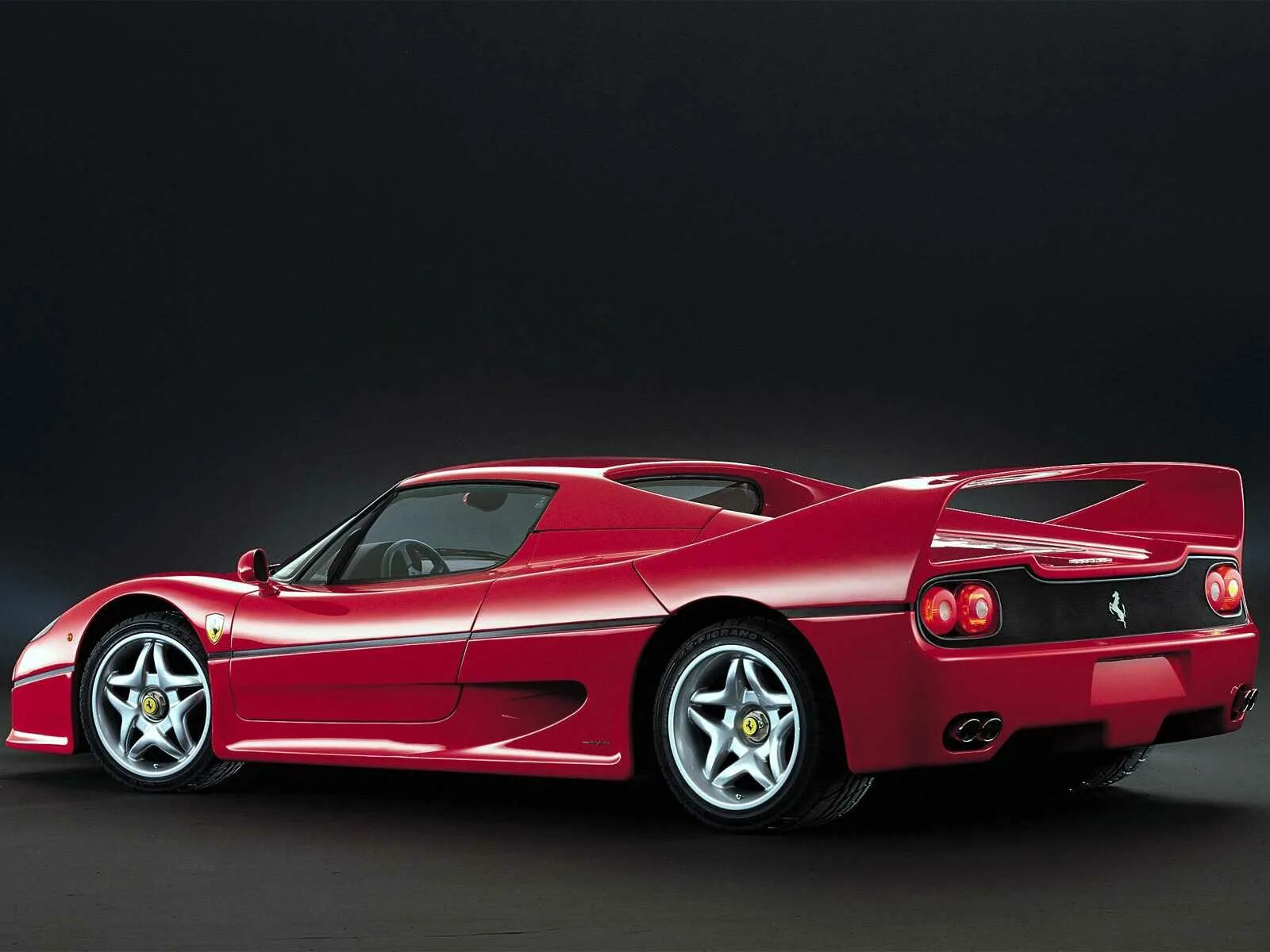 Rapido ferrari. Ferrari f50 1995. Ferrari f14 t. Ferrari f50 кабриолет. Ferrari f50 Silver.