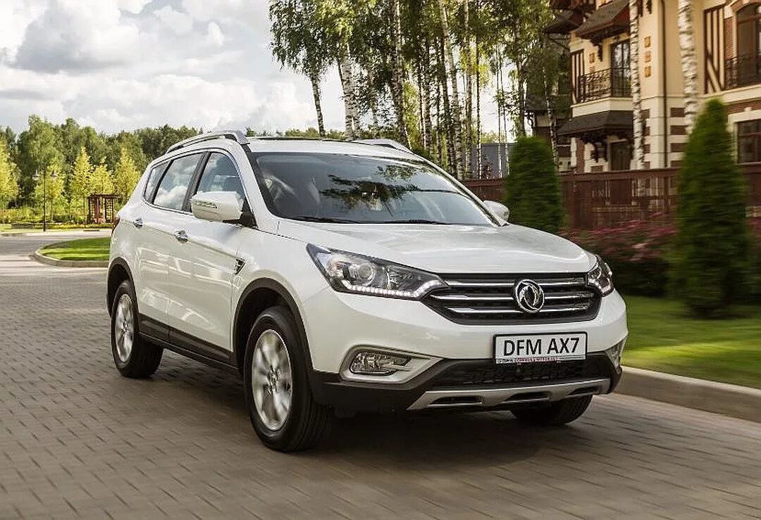 Dongfeng. Dongfeng DFM ax7. Dongfeng ax7 кроссовер. Донг Фенг ax7 серебристый. SSANGYONG ax7.