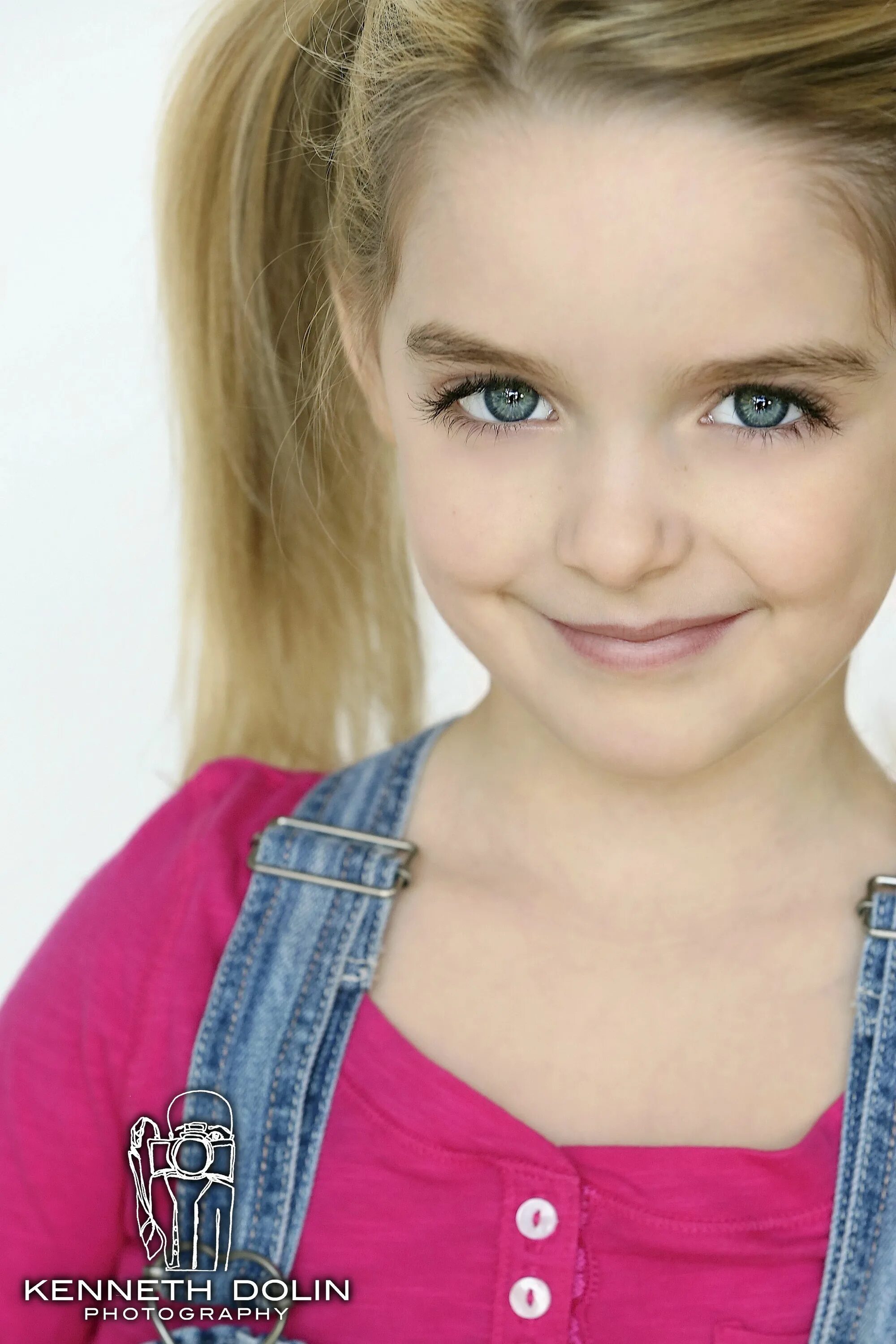 Mckenna grace. МАККЕННА Грейс MCKENNA Grace. МАККЕННА Грейс 13 лет. МАККЕННА Грейс 14 лет.