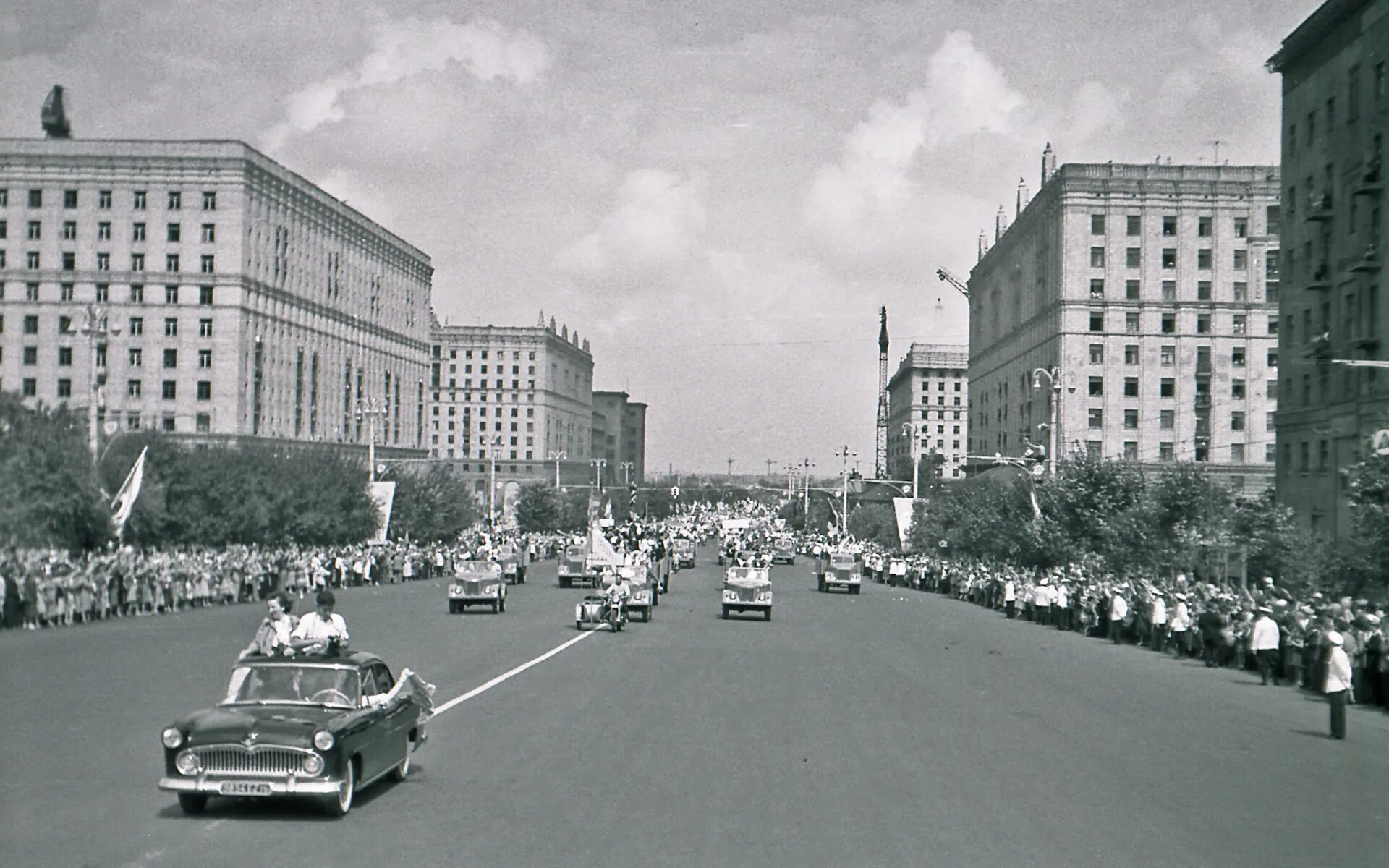 Московский 6 мировой. Фестиваль молодежи 1957 года в москве. 6 фестиваль молодежи и студентов 1957. Всемирный фестиваль молодёжи и студентов 1957. Московский 6 мировой.