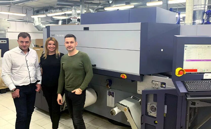 Вишневый пирог типография. Печатник плоской печати. Эмблема вишнёвый пирог типография москва. Гордон рамзи книга. Вишнёвый пирог типография.