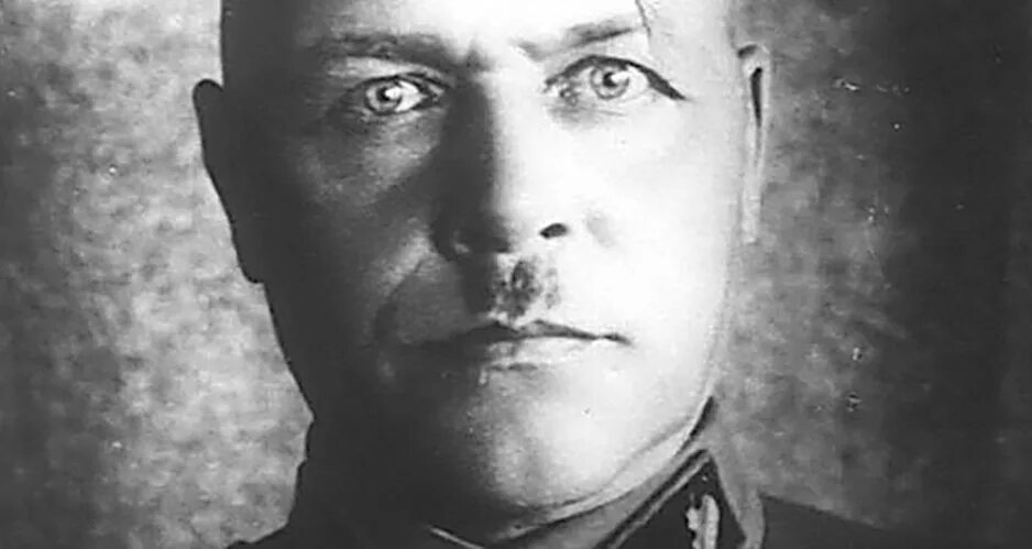 Д г павлов командующий западным фронтом. Портрет Генерала Павлова. Генерал Павлов фото 1941.