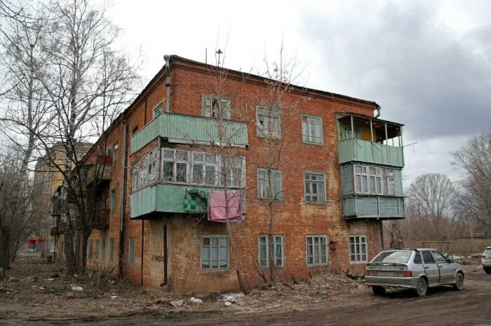 Ул кызыл армейская казань. Кызыл армейская 23а. Кызыл армейская 27б. Казань ул кызыл. Красноармейская кызыл.