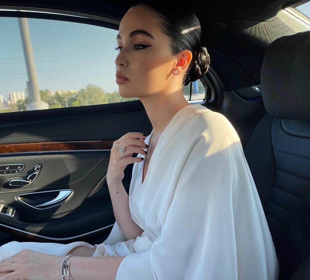 Sorrysorik инстаграм. Sorrysorik инстаграм. сарина лена. Sorrysorik инстаграм. коблева сарина.