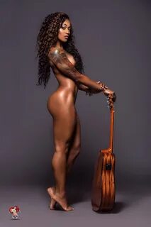 Ebony fitness nude ♥ Debbie bramwell nude 🍓 Black female bodybuilder: Nude.