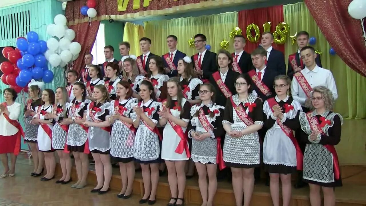 Город нея школы. Когобу сшпгт демьяново. Музыкальная школа пгт новая орша. Город нея школы. Демьяново школа кировская область.