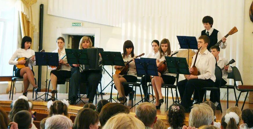 Центральная музыкальная школа самара. Куйбышева. Самара "дмш им. Музыкальная школа 7 самара. Семенов детская музыкальная школа.