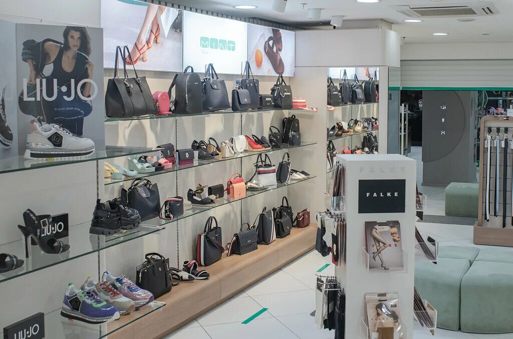 обувь владивосток. магазин а11 во владивостоке. мультибрендовый магазин. ул адмирала фокина 20 владивосток. магазин форма владивосток фокина.