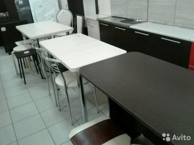 Кухонные столы ставрополь. Ставропольский столы и стулья кухонные. Стол Ставрополь. Кухонный стол из Чечни. Кухонные столы и стулья Ставрополь.