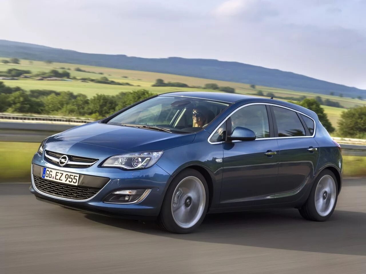 Opel Astra j. Opel Astra j 2015. Opel Astra 2012. Opel Astra j хэтчбек.