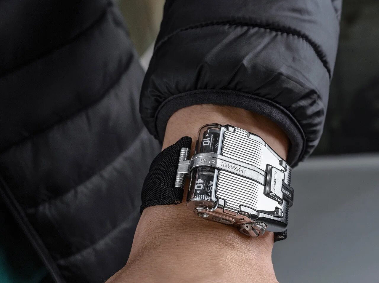 Urwerk ur-112 aggregate. Урверк спутник. Ur 112. Urwerk ur-112 aggregate. Часы ur 112.