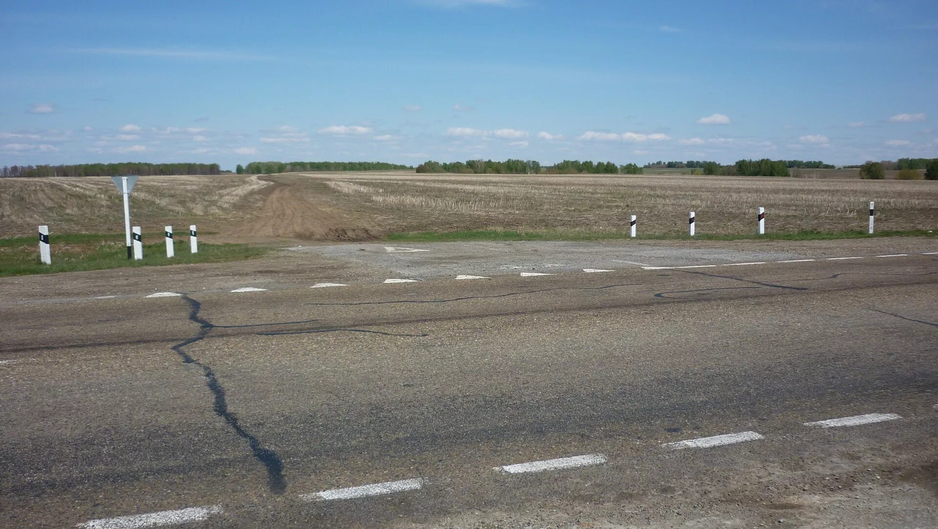 Поспелиха Алтайский край. Барнаул Поспелиха Барнаул. Автомобильная дорога. Поспелиха Мамонтово Алтайский край. Дорога в Поспелихе. Дром мамонтово алтайский край