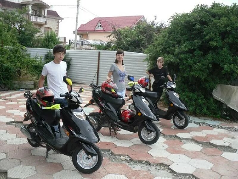 Скутер в аренду Анапа. Сдача на прокат скутера Краснодара. Аренда скутеров в Сочи. Скутер анапа