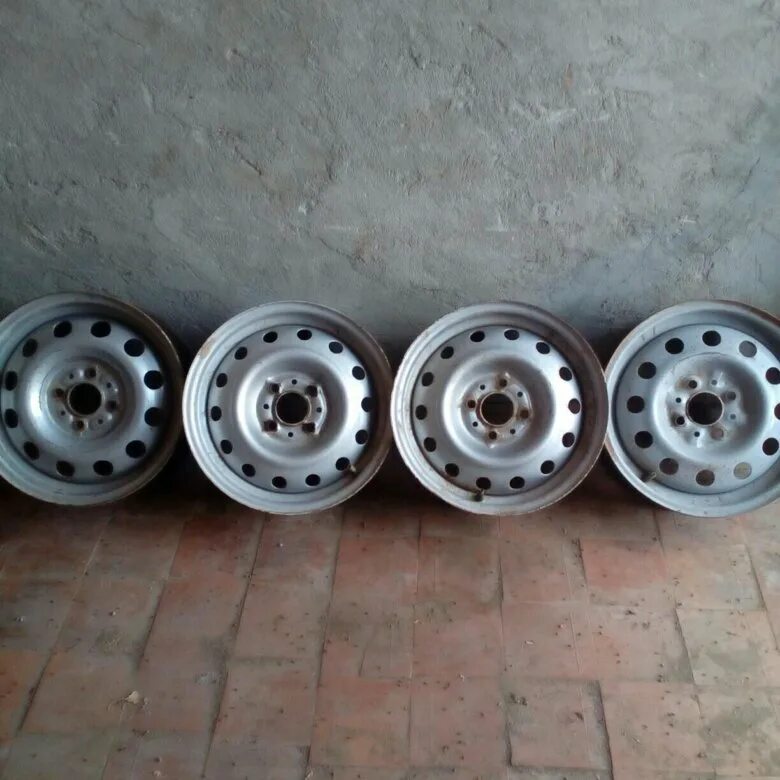 Диски р14 литье ваз. Диски r16 на ваз. Авито диски б у ваз. Литые диски r14 на ваз. Авито диски б у ваз.