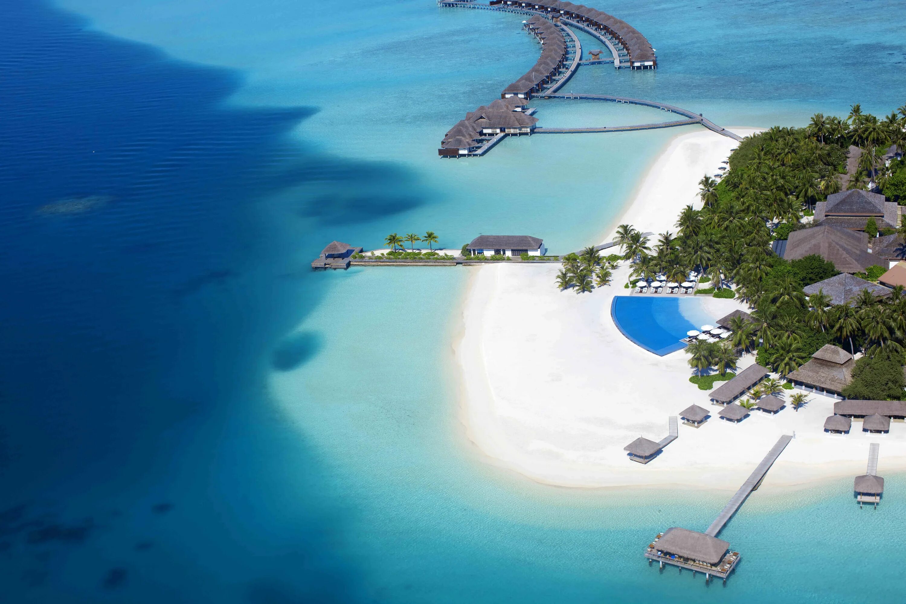 Остров Велассару на Мальдивах. Velassaru Maldives 5 Мальдивы. Velassaru Maldives 5 Южный Мале Атолл. Лааму Атолл Мальдивы. Остров удовлетворения