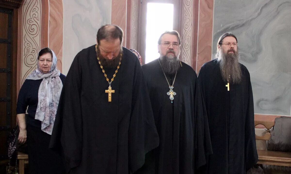 богослужение в троицком храме реутова