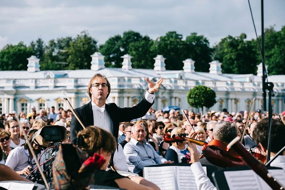 Концерт собранные средства. Санкт-Петербургский Международный фестиваль «опера – всем-2023». Фабио Мастранжело опера всем. Международный фестиваль «опера – всем». Эдинбургский Международный фестиваль опера.