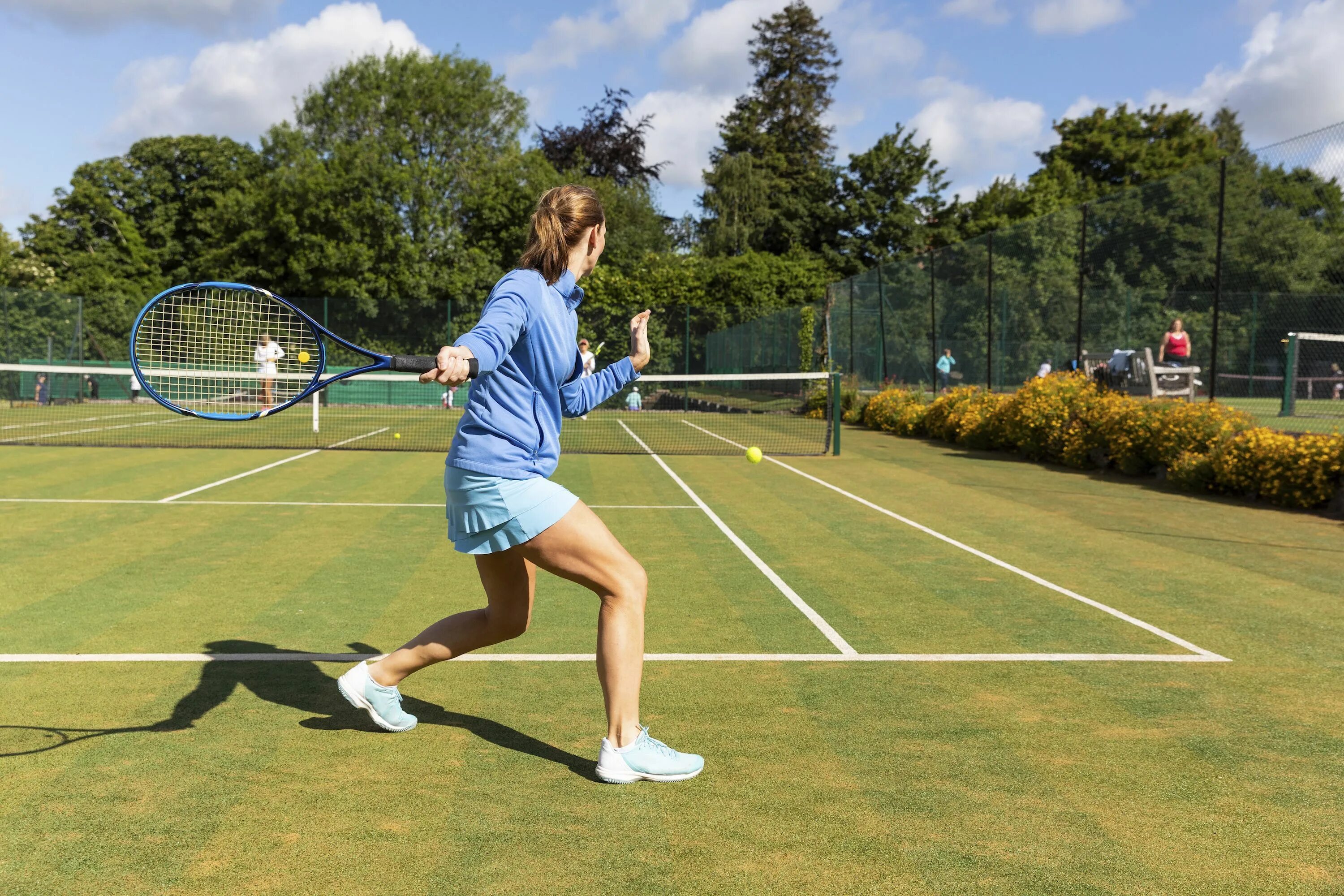 Теннис. Ракетка фото. Ходьба теннис. Outdoor Tennis.