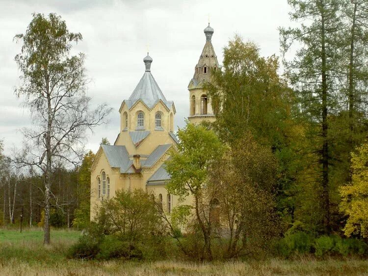 Поселки тосненского района ленинградской области. Храм в Лисино-корпус. Поселок Лисино корпус Тосненский район. Лисино-корпус Тосненский. Лисино корпус Ленинградская область Тосненский район.