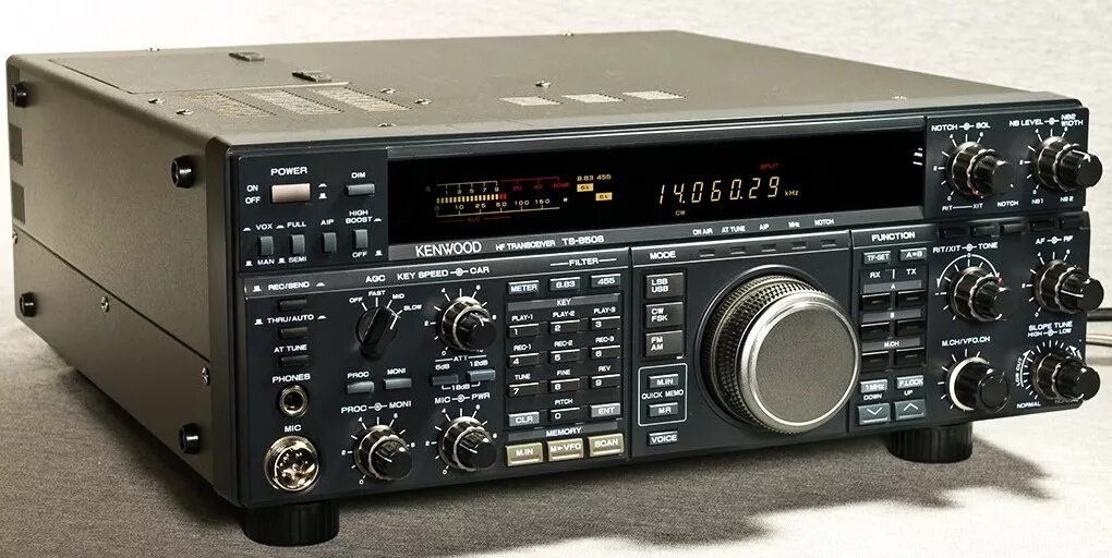 Кв трансивер kenwood. Kenwood ts-930s фото. Кв трансивер kenwood. Кенвуд 590 трансивер. Кв трансивер kenwood.