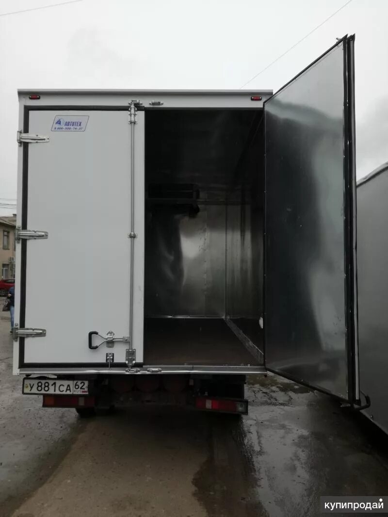 Pv диаграмма изотермического процесса. Изотермический процесс изотерма. Газ изотерма. Изотермический процесс формула q. Давление идеального газа при изотермическом процессе.