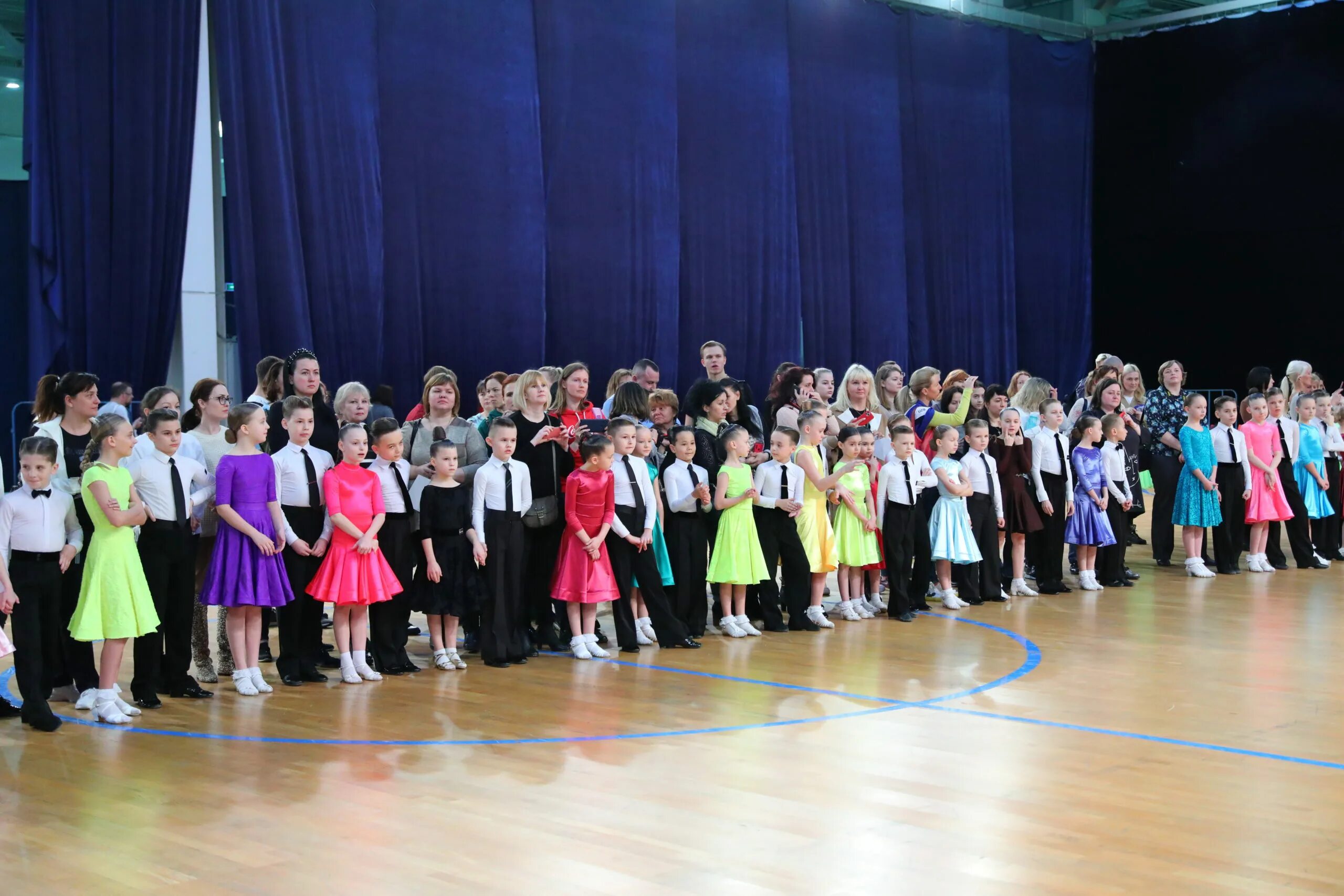 приз динамо. приз динамо. большой приз динамо-2022. турнир по бальным танцам крокус сити холл. спортивные танцы на дону-2021.