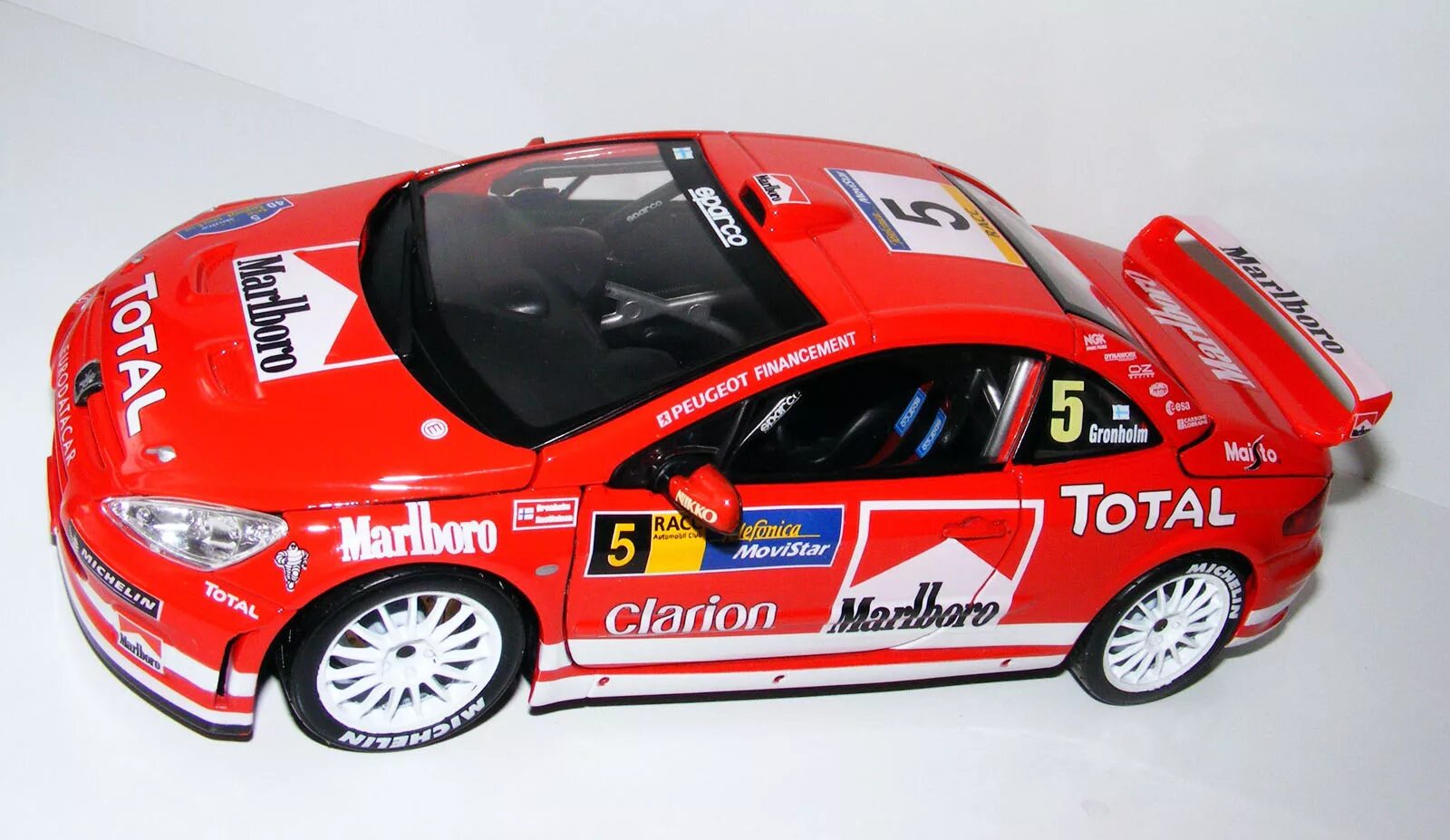 Ралли модели. Peugeot 307 WRC. Peugeot 307 ралли. Peugeot 1 18 Rally. Peugeot 307 WRC sunstar 1/18.