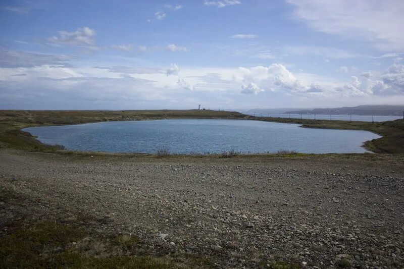 озеро могильное на кильдине. озеро кильдин. озеро могильное на острове кильдин. реликтовое озеро могильное. озеро могильное на острове кильдин.