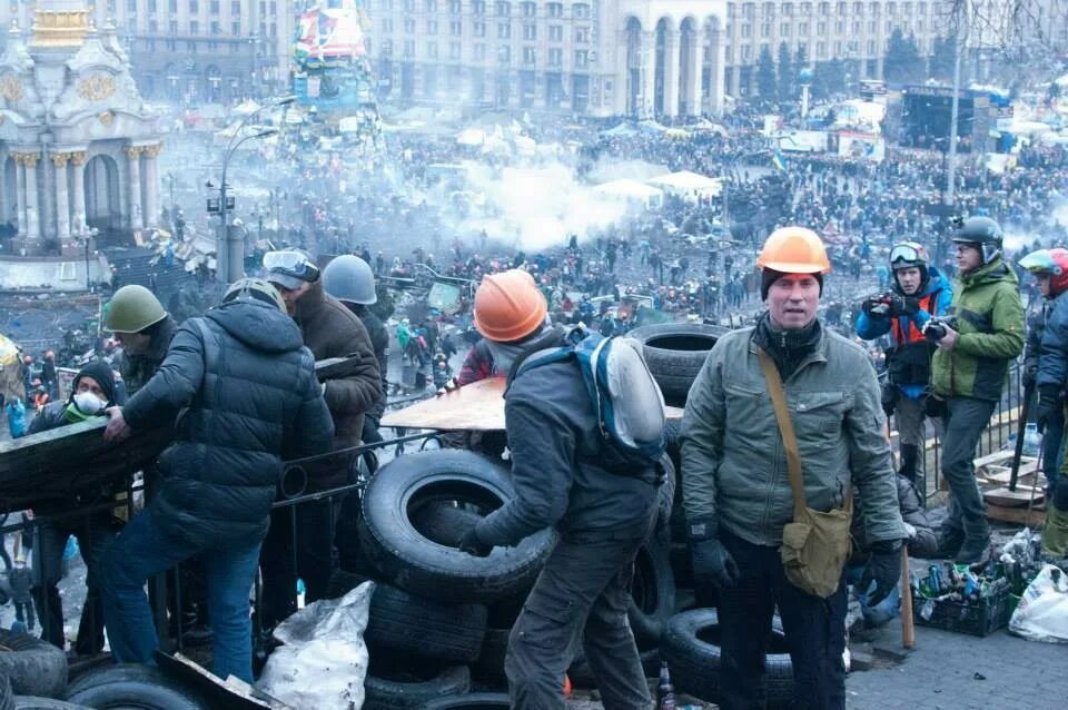 Майдан большая история. Киев Майдан 2014. Киев Майдан февраль 2014. 20 Февраля 2014 года Майдан.