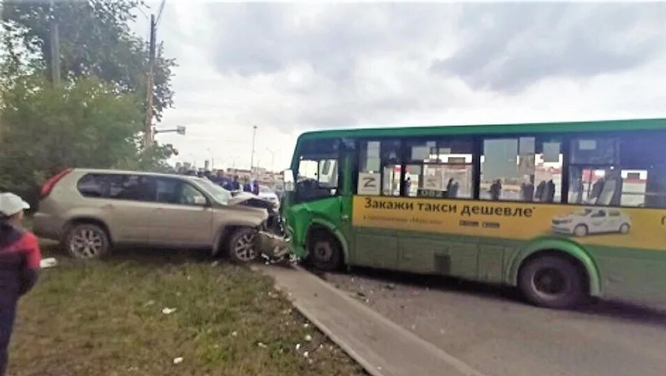 Автобусы екатеринбург буланаш северный. Автобус артемовский екатеринбург. Междугородный автобус с водителем. Автобус буланаш екатеринбург. Автобусы екатеринбург буланаш северный.