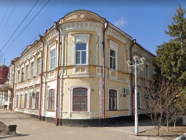 Павловск проспект революции. Проспект революции, 19, павловск, воронежская область. павловск воронежская область 19 век. павловск проспект революции 13.