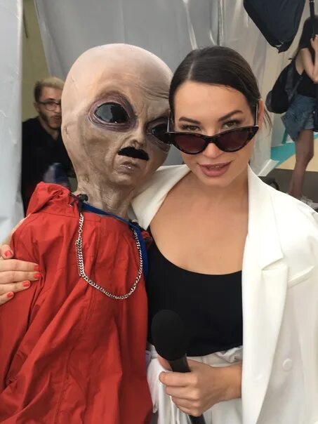 Мелексима султан. Даниил табуев 4ch. Гевхерхан султан гиф. С днём рождения зема. Зему великолепного.