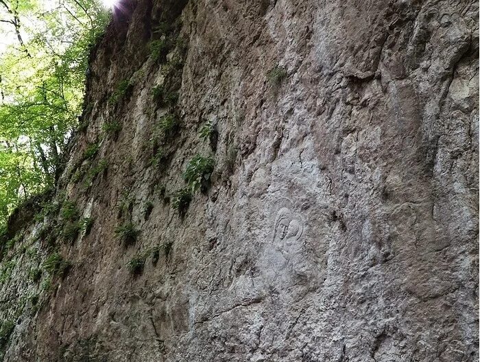 Лики славянских богов на брайтон бич. Для девочек. Найди отличия лес. Найди различия. Найди лике.