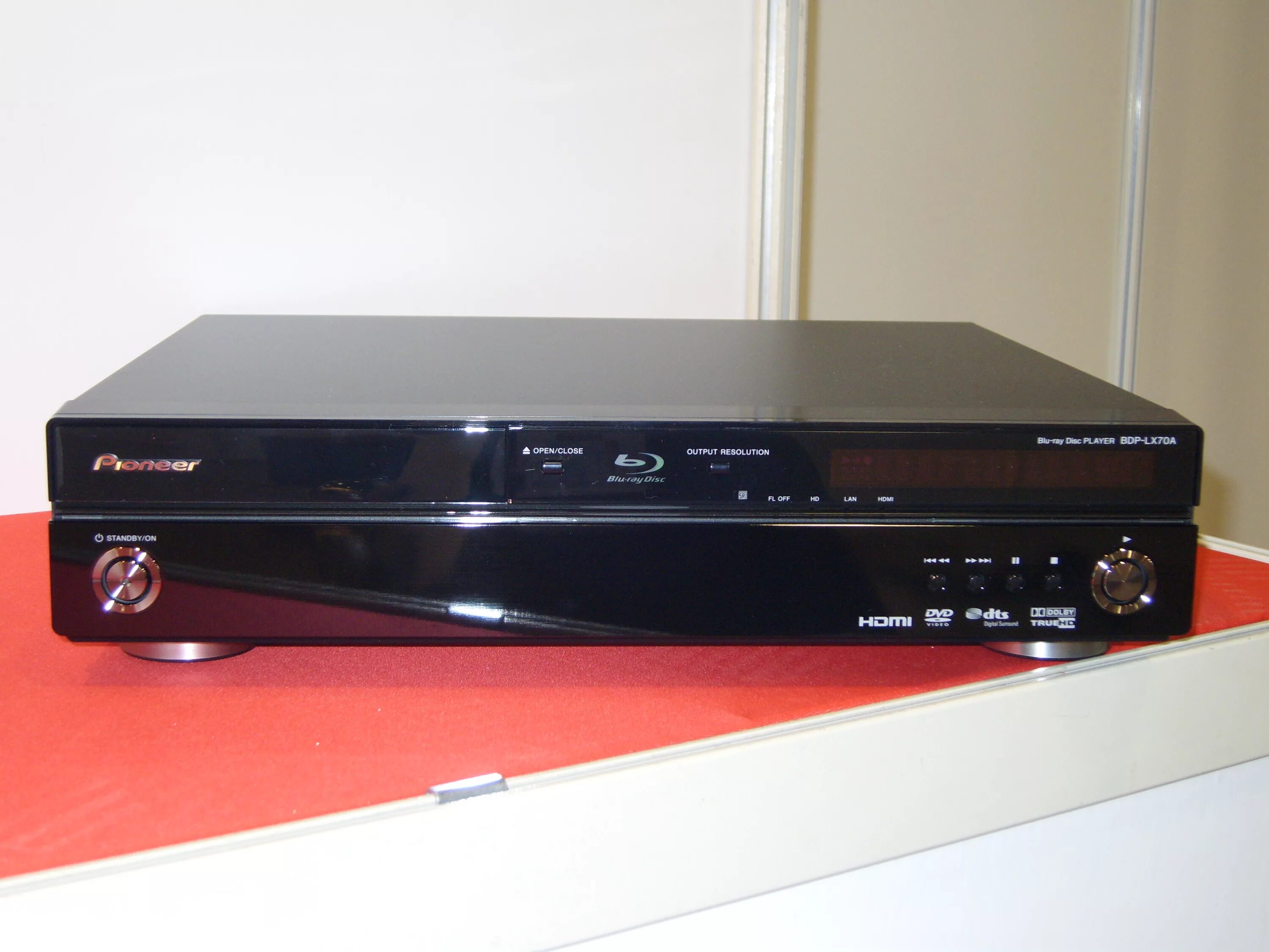 Blu ray pioneer bdp. Blu-ray Pioneer BDP-320. Blu-ray-плеер Pioneer BDP-320. Плеер Pioneer BDP lx70. Блю Рей 320 Pioneer.