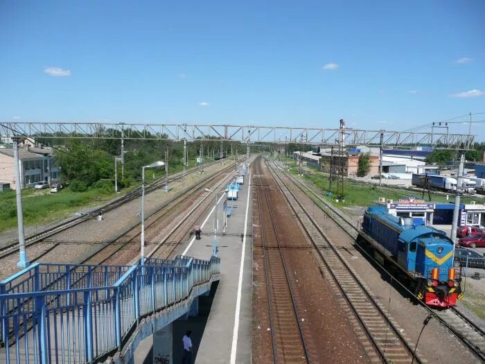 Станция селятино. Рассудово киевский. Платформа селятино мост. Москва селятино станции. Станция селятино.