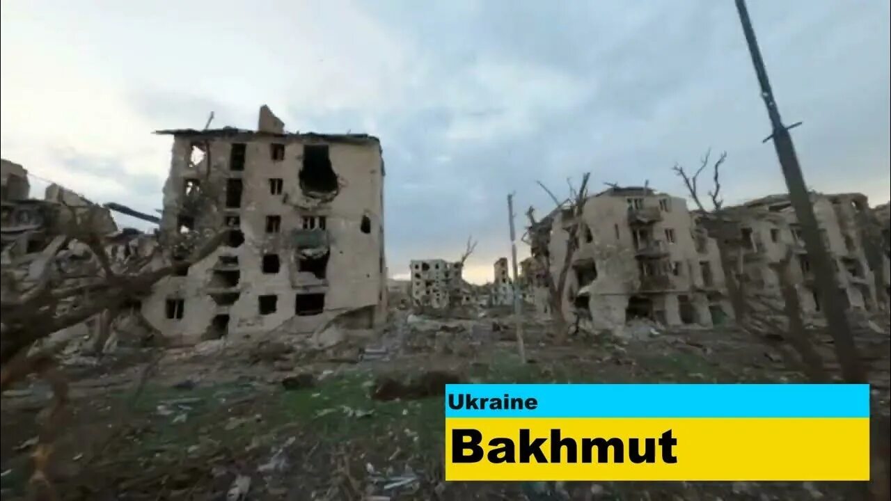 Последнее видео бахмута. Бахмут развалины. Артёмовск украина город до войны 2020. Разрушенные здания в украине. Бахмут 19.